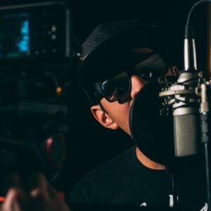 Mini Clip – nagranie video wokalisty w studiu